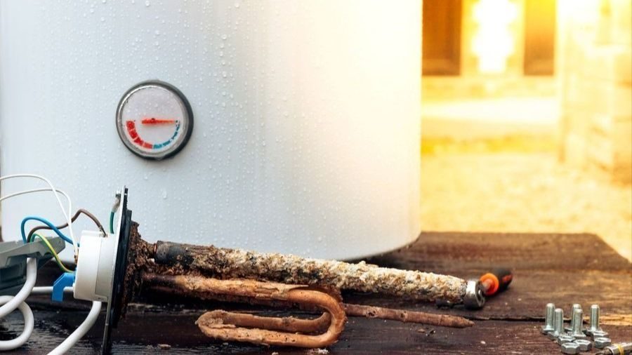 Water heater with rusty part